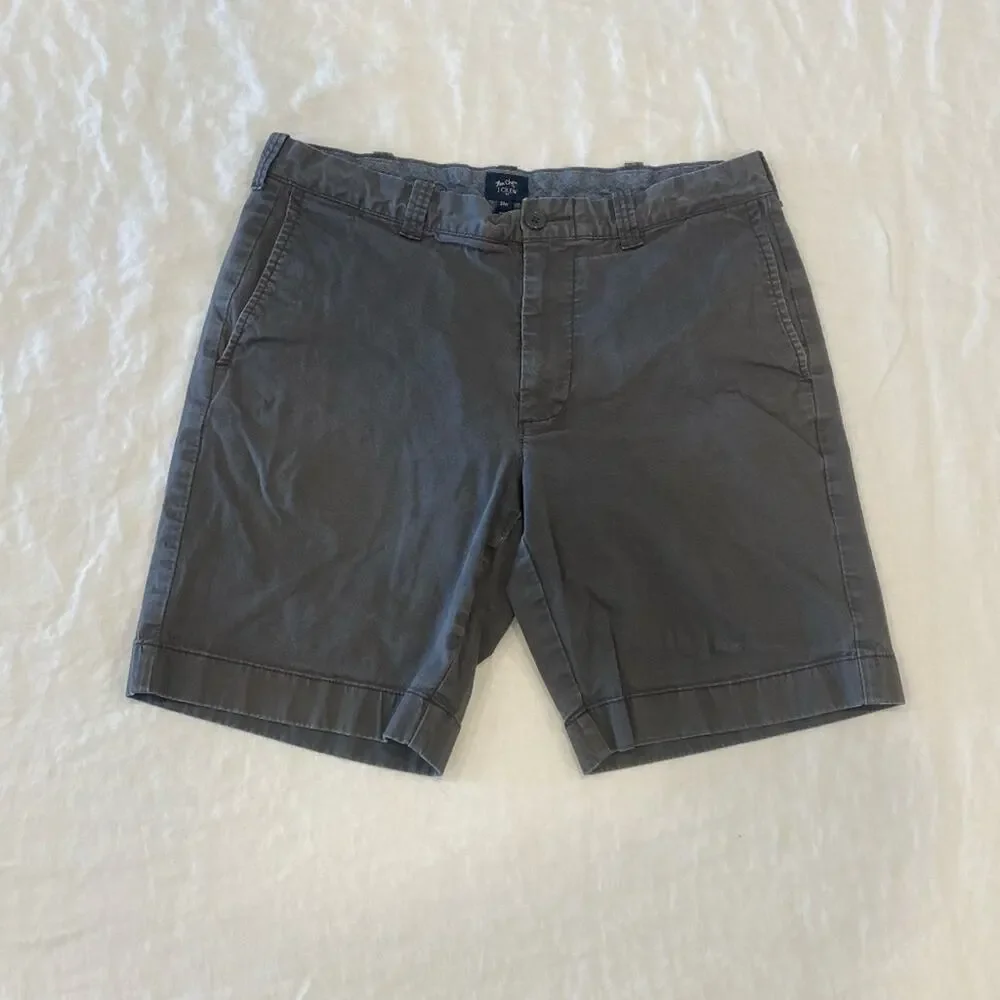 J. Crew Men's Flex Chino Shorts - 33